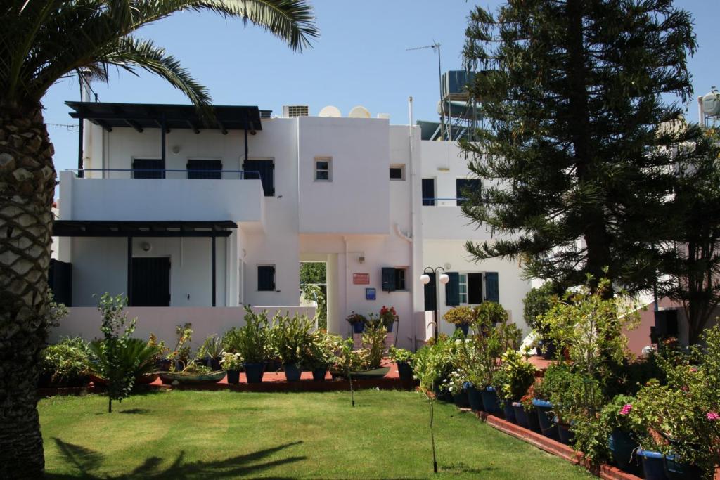 Porto Bello Hotel Apartments Mílatos Exterior foto