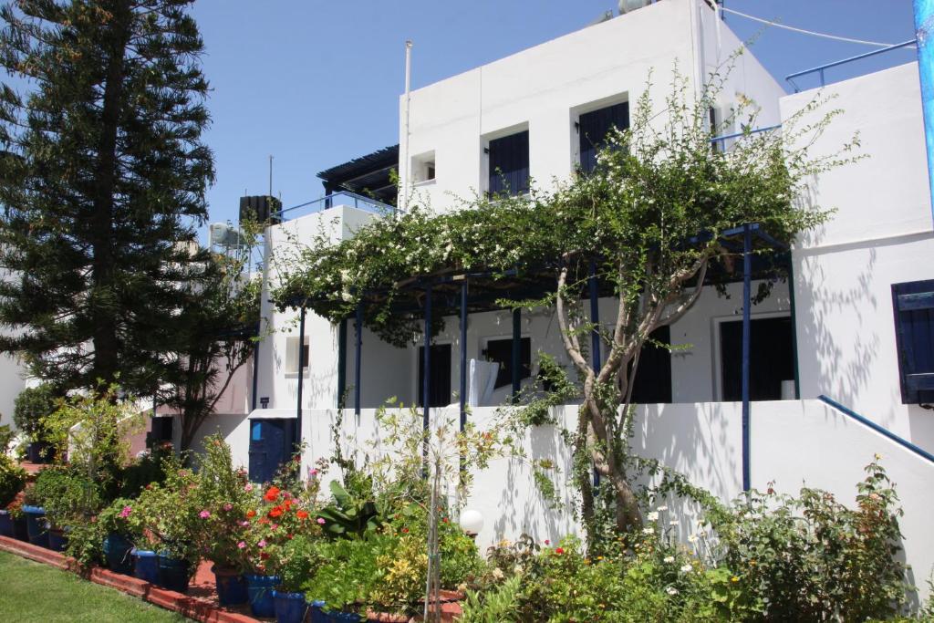 Porto Bello Hotel Apartments Mílatos Exterior foto